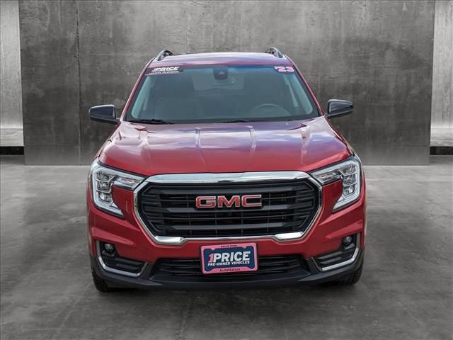 2023 GMC Terrain AT4