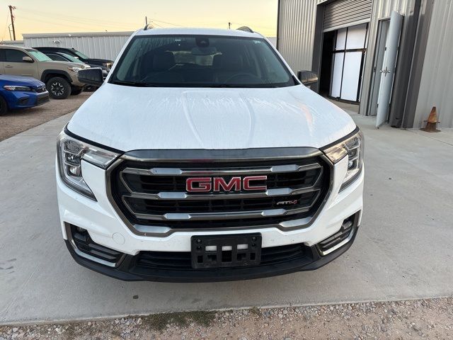 2023 GMC Terrain AT4