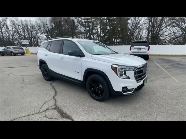 2023 GMC Terrain AT4