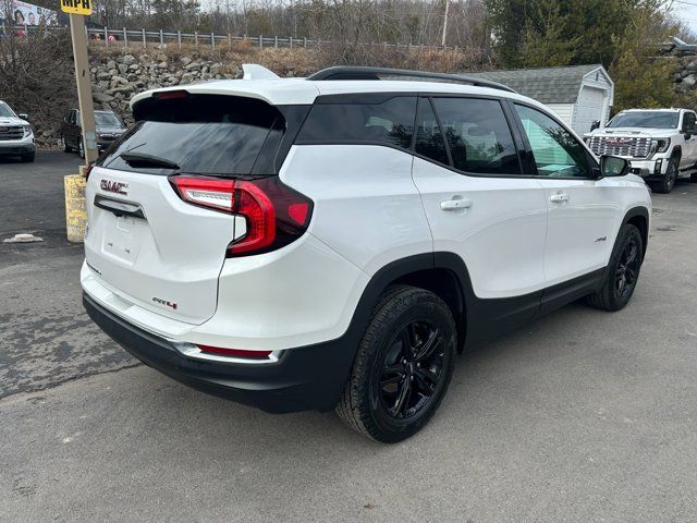 2023 GMC Terrain AT4