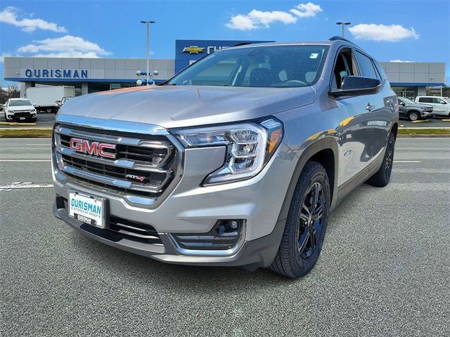 2023 GMC Terrain AT4