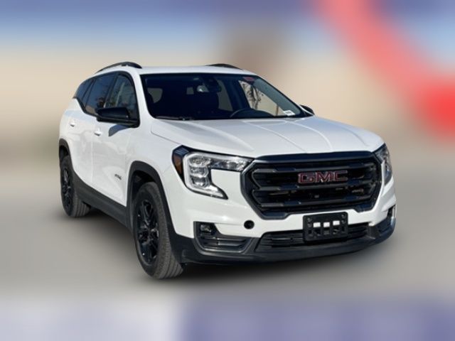 2023 GMC Terrain AT4