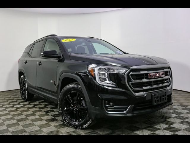 2023 GMC Terrain AT4