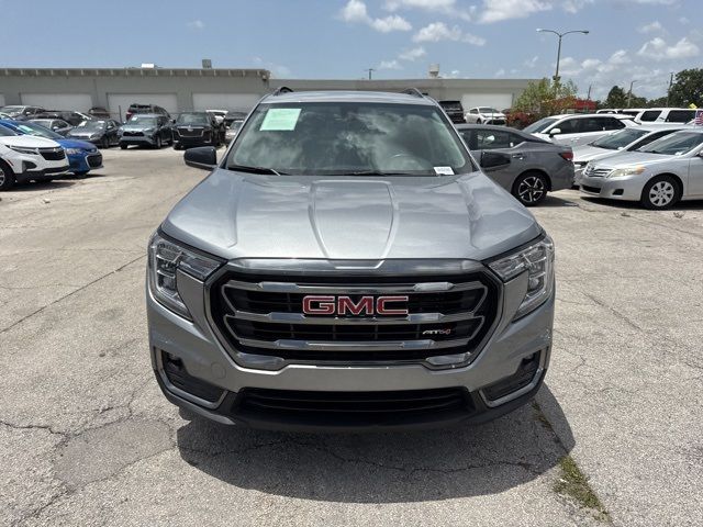 2023 GMC Terrain AT4