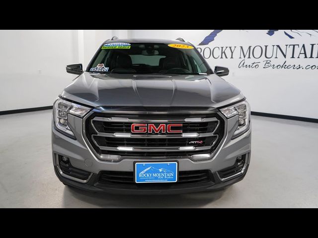 2023 GMC Terrain AT4