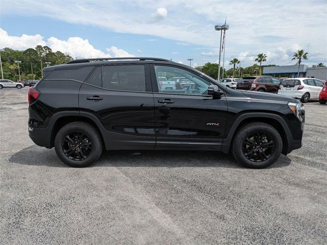 2023 GMC Terrain AT4