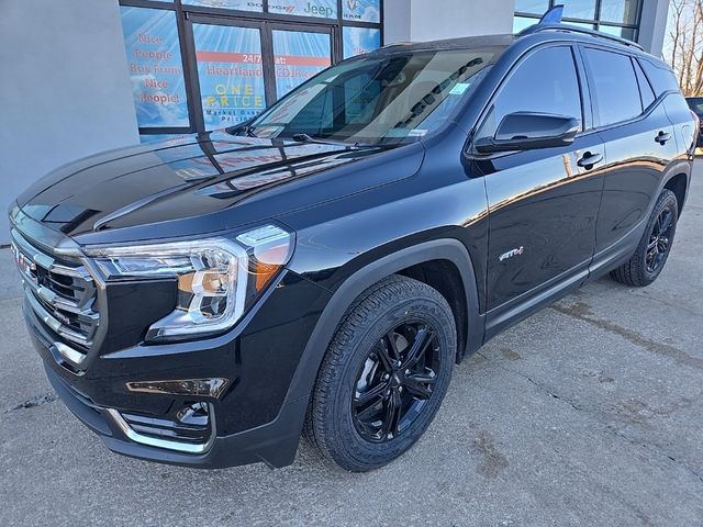 2023 GMC Terrain AT4