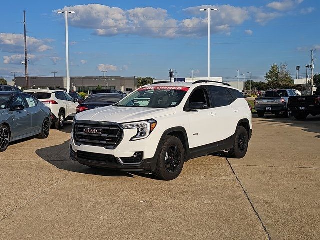 2023 GMC Terrain AT4