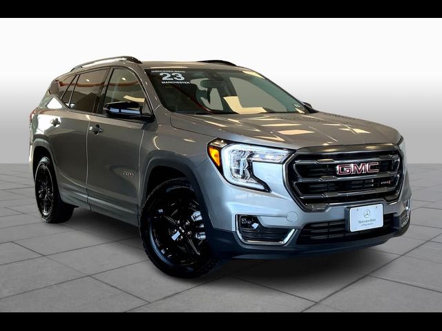 2023 GMC Terrain AT4