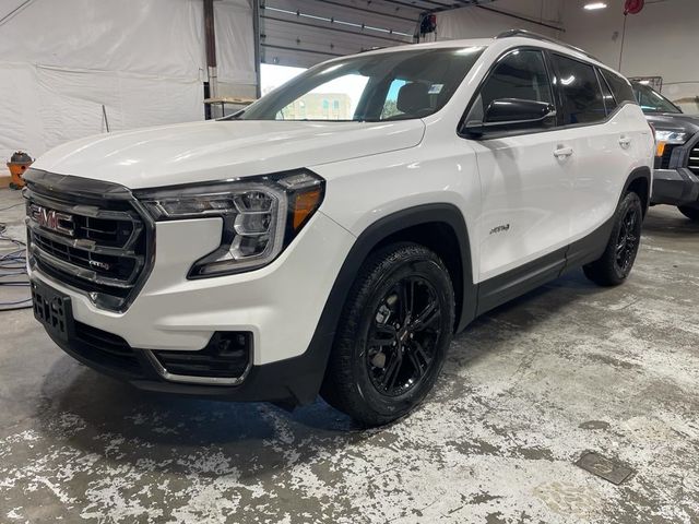 2023 GMC Terrain AT4