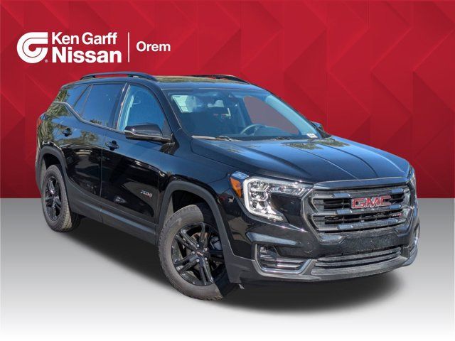 2023 GMC Terrain AT4