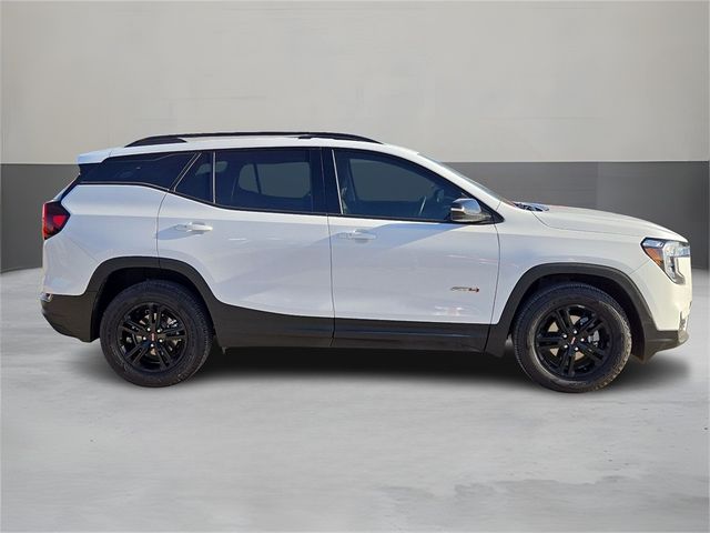 2023 GMC Terrain AT4