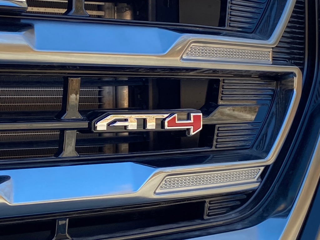 Vehicle image 7 of 31