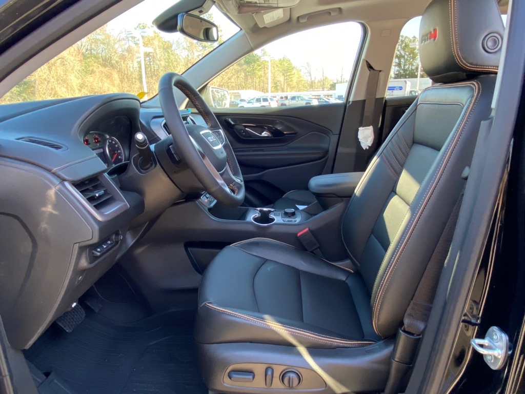 Vehicle image 15 of 31