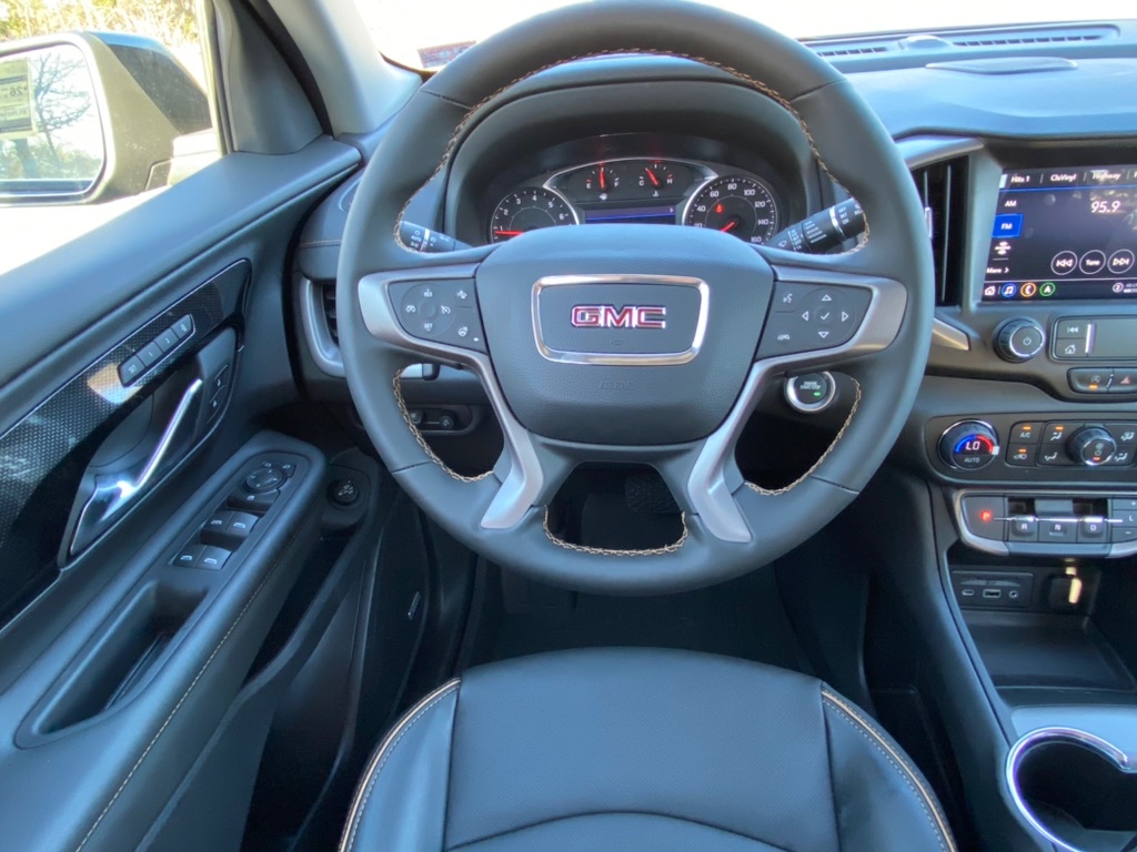 Vehicle image 8 of 31