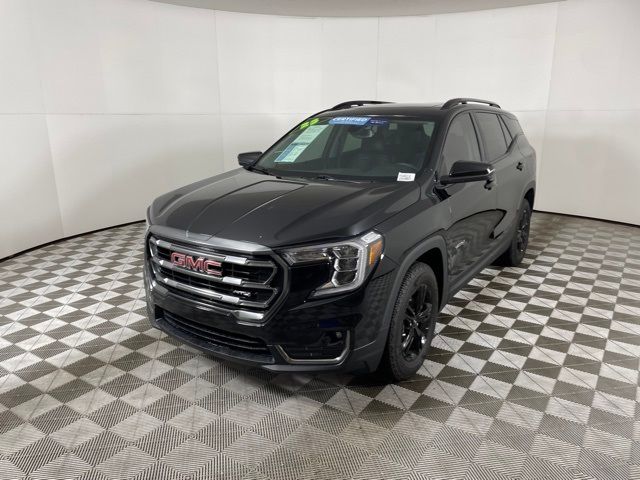 2023 GMC Terrain AT4