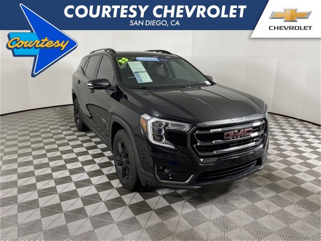 2023 GMC Terrain AT4