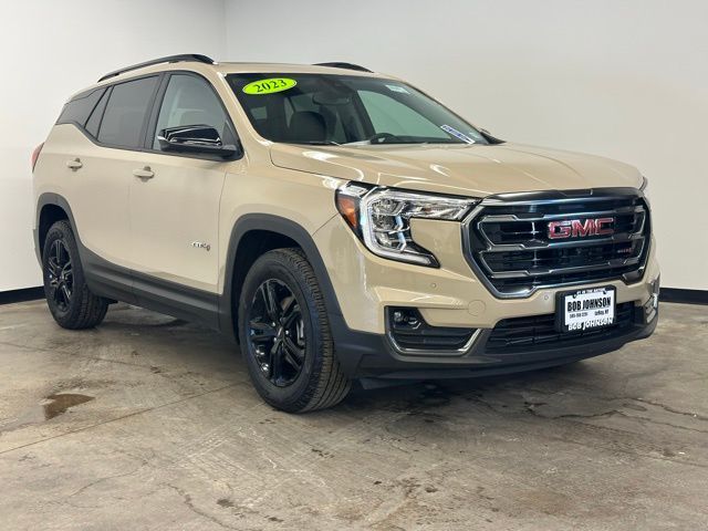 2023 GMC Terrain AT4