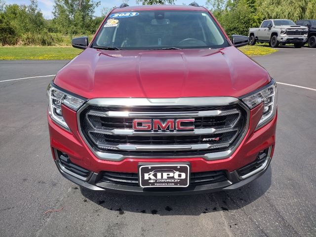 2023 GMC Terrain AT4