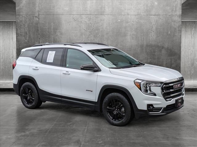 2023 GMC Terrain AT4