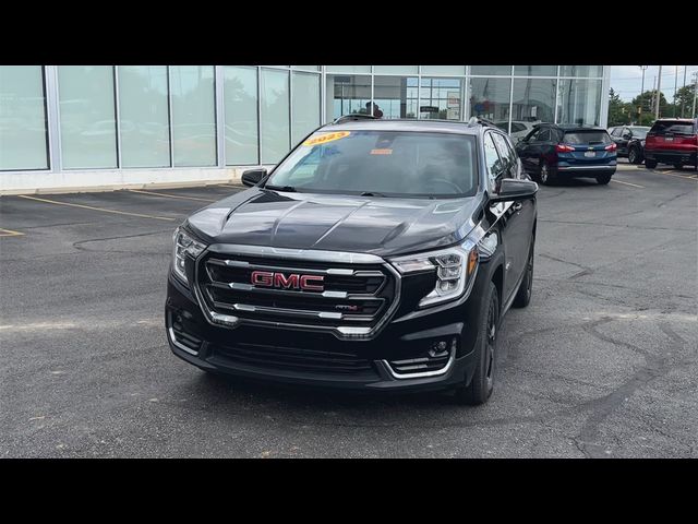 2023 GMC Terrain AT4