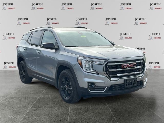 2023 GMC Terrain AT4