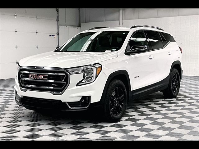 2023 GMC Terrain AT4