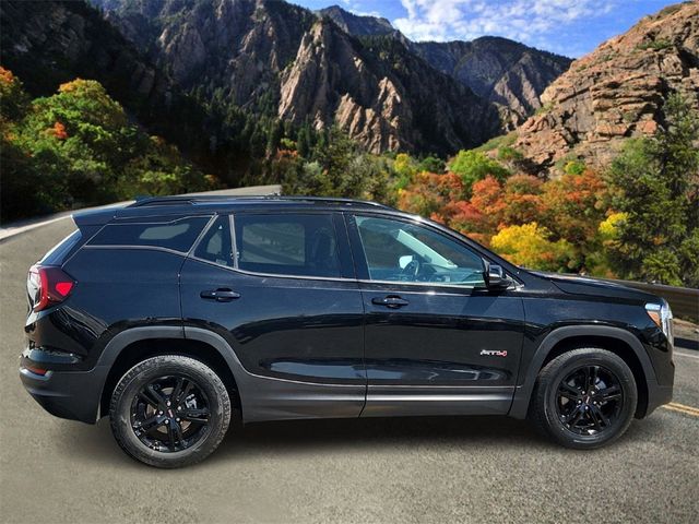2023 GMC Terrain AT4