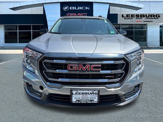2023 GMC Terrain AT4