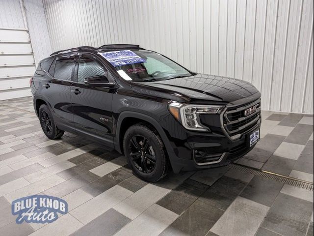 2023 GMC Terrain AT4