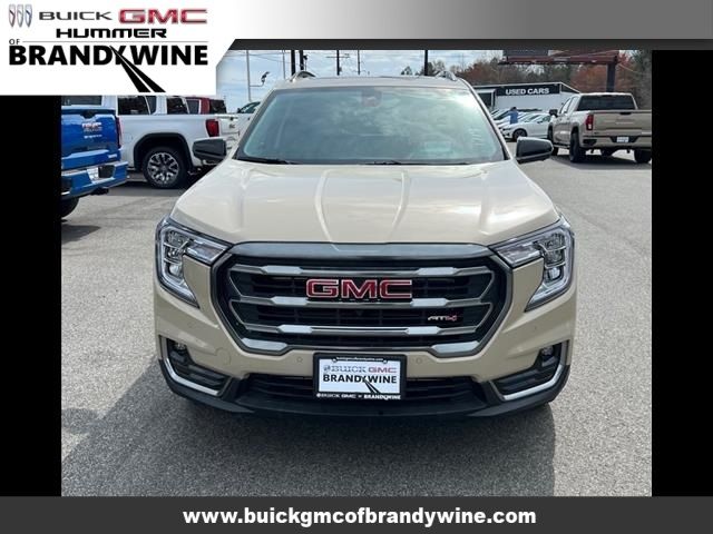 2023 GMC Terrain AT4