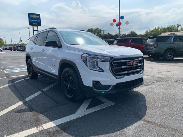 2023 GMC Terrain AT4