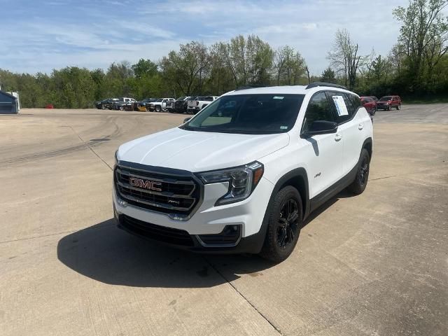 2023 GMC Terrain AT4