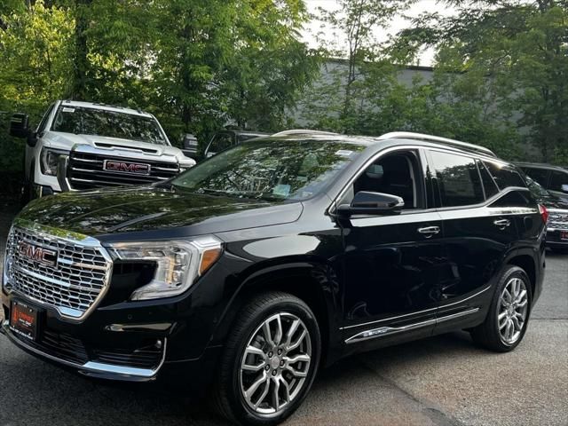 2023 GMC Terrain Denali