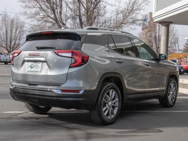 2023 GMC Terrain SLT