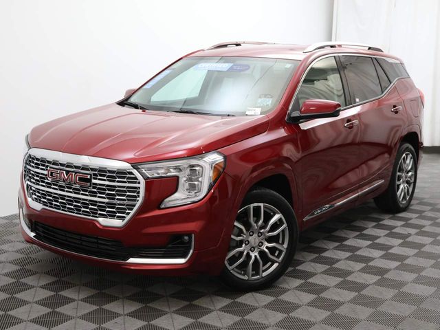 2023 GMC Terrain Denali