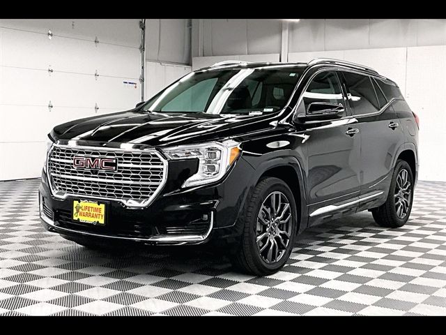 2023 GMC Terrain Denali