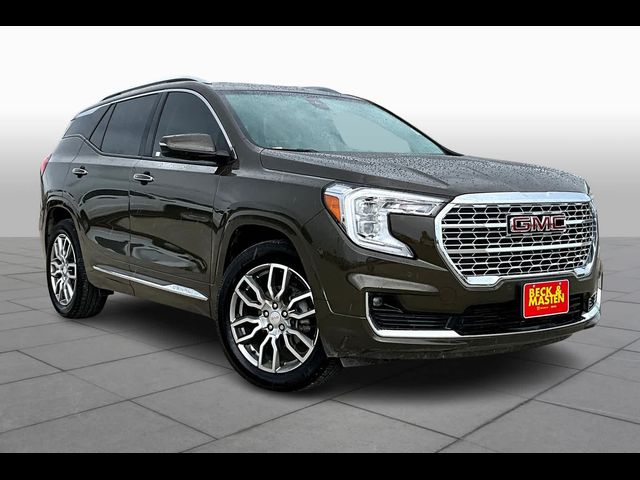 2023 GMC Terrain Denali