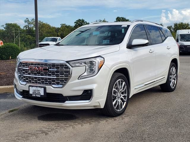 2023 GMC Terrain Denali