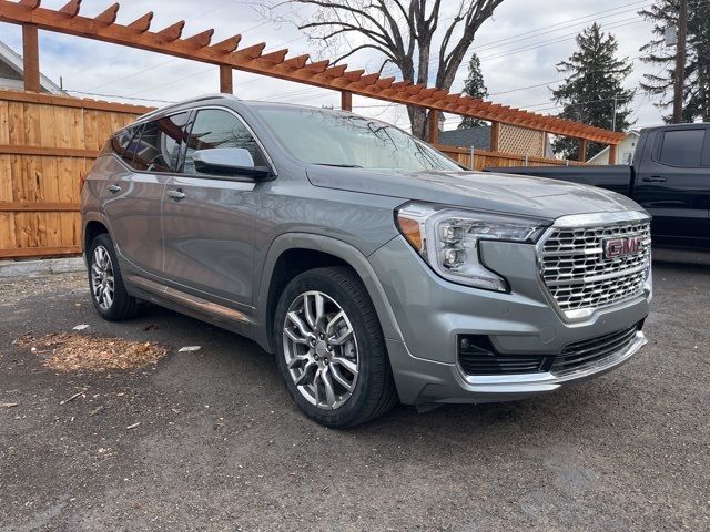 2023 GMC Terrain Denali