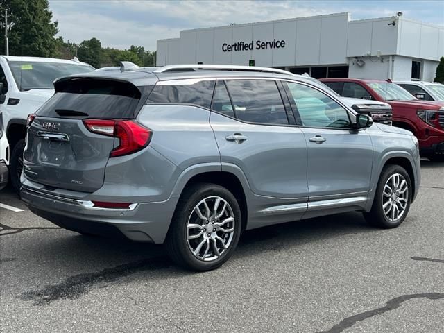 2023 GMC Terrain Denali