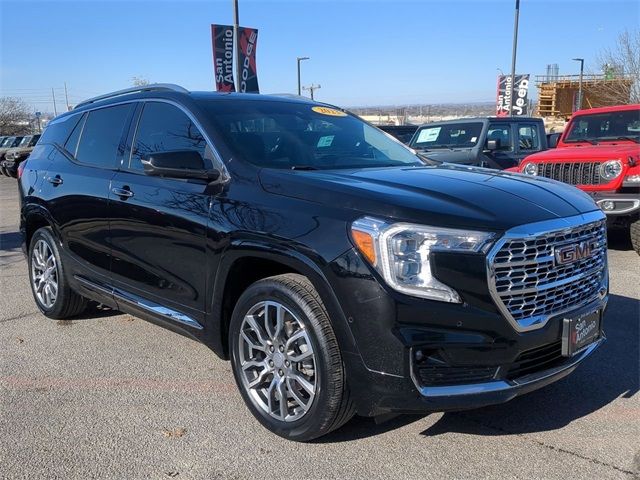 2023 GMC Terrain Denali