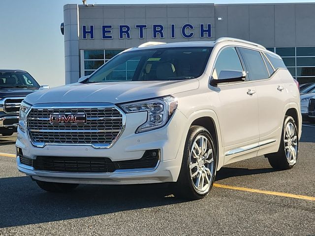 2023 GMC Terrain Denali