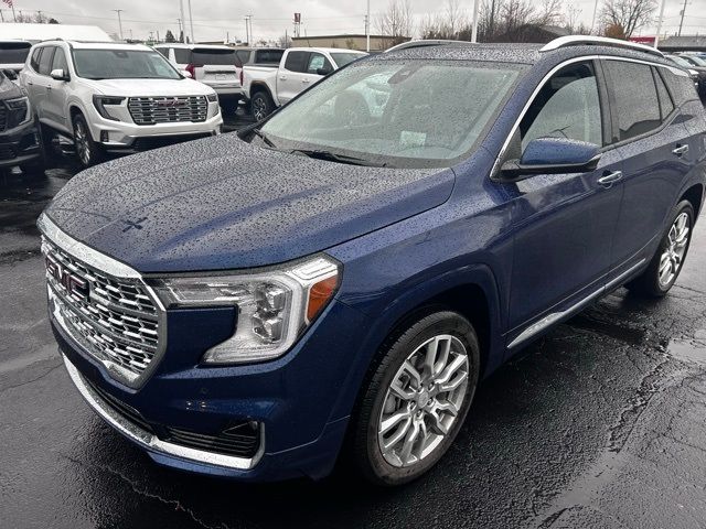 2023 GMC Terrain Denali