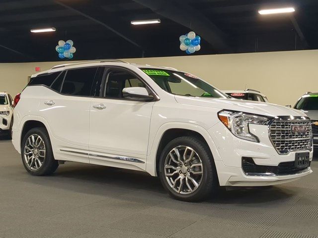 2023 GMC Terrain Denali