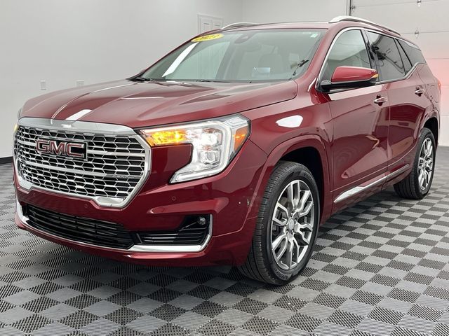 2023 GMC Terrain Denali