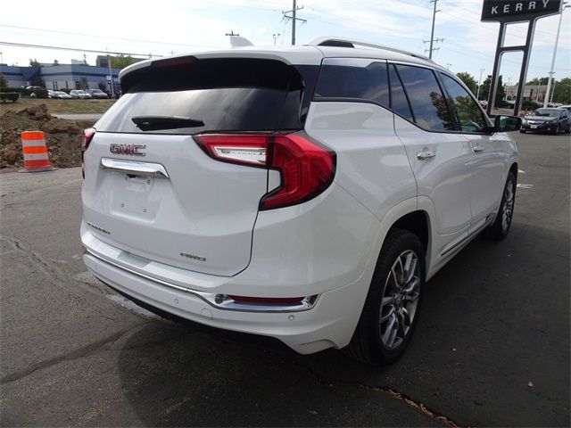 2023 GMC Terrain Denali