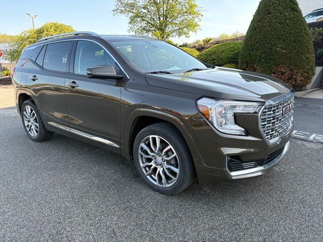 2023 GMC Terrain Denali