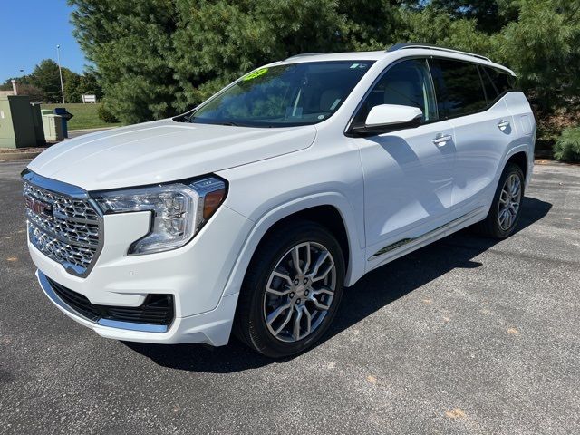 2023 GMC Terrain Denali