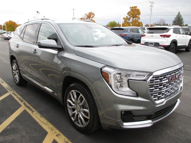 2023 GMC Terrain Denali